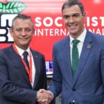 Sosyalist enteransyonal ve pedro sachezden yeni partiyi tebrik YTPIgTMy